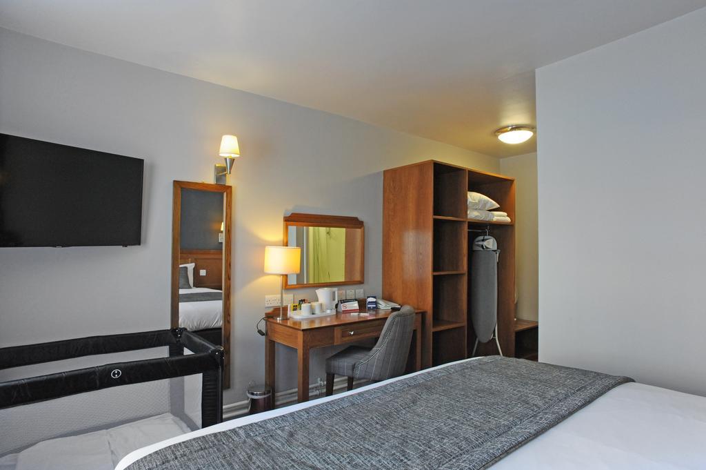 רוטרהאם Brentwood Inn By Greene King Inns מראה חיצוני תמונה