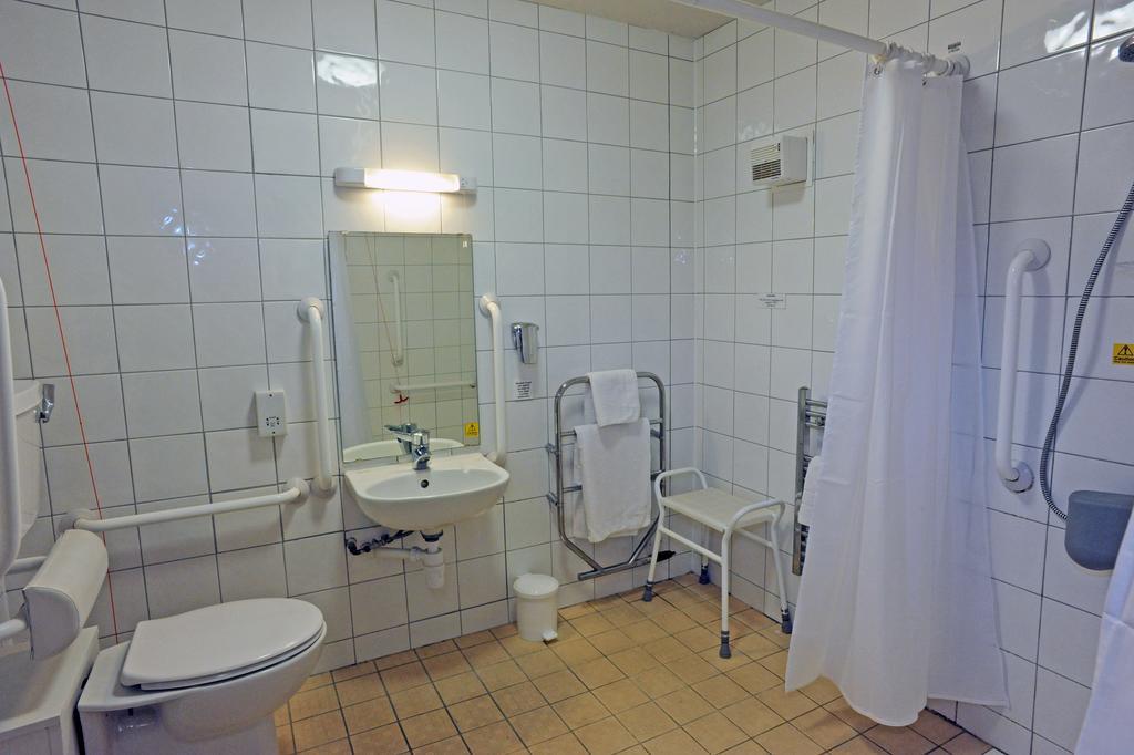 רוטרהאם Brentwood Inn By Greene King Inns חדר תמונה